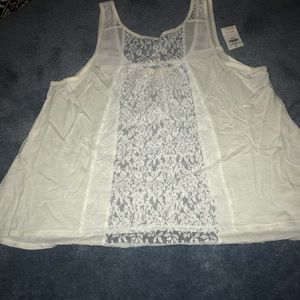 Loose, flowy, white tank, NWT, size M, Hollister